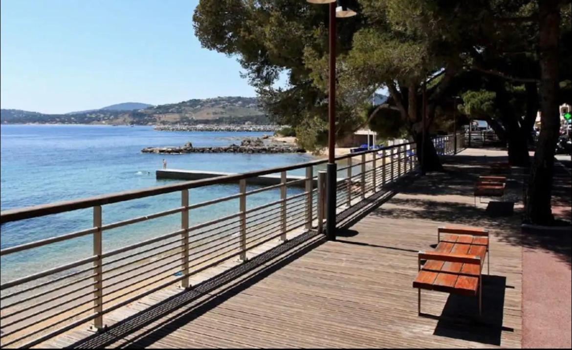 Villa Alisa Avec Piscine Privee Roquebrune-sur Argens Dış mekan fotoğraf